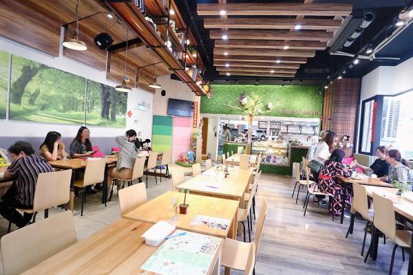 森林小徑大墩店用餐环境